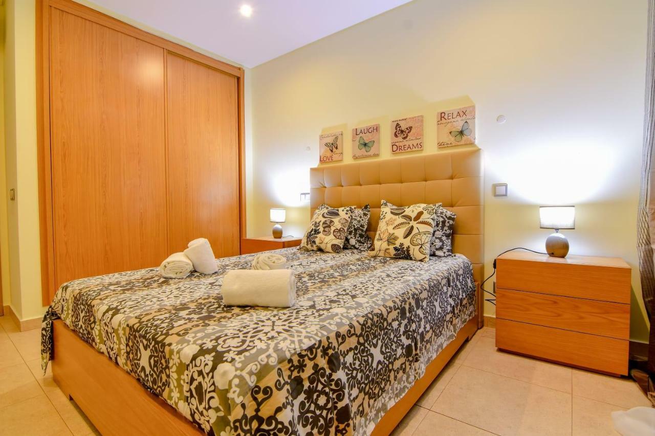 Stunning Villa With Pool Albufeira Luaran gambar