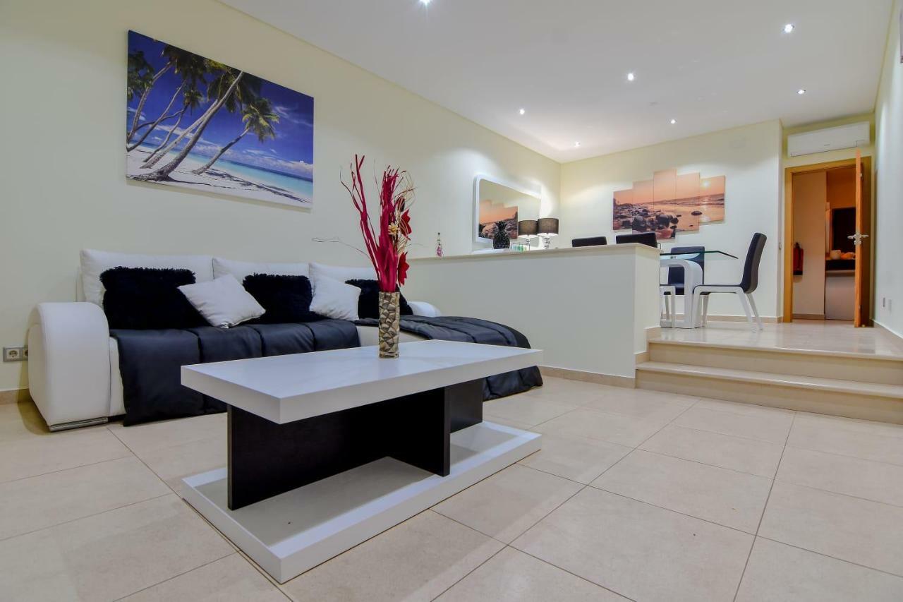 Stunning Villa With Pool Albufeira Luaran gambar